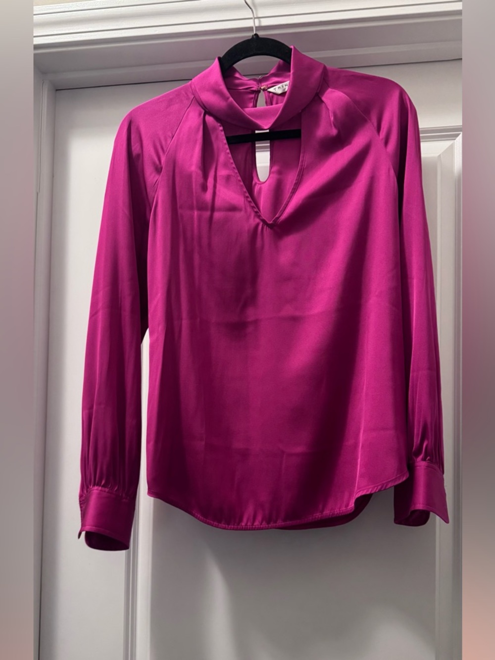 Trina Turk Magenta Keyhole Long-Sleeve Blouse
